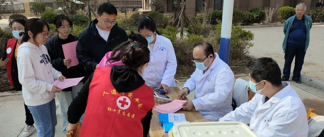 【萊陽市人民醫(yī)院】走進七星社區(qū)開展腫瘤防治宣傳活動